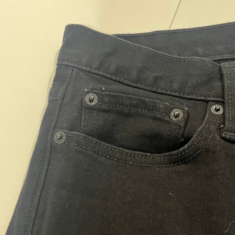 Old Navy Black Straight-Leg Jeans - Picture 6 of 7